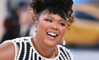  Lizzo Juice: The Unexpected Legal Battle Over Controversial Lyrics?